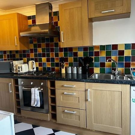 Quirky Studio Flat Selfcontained Londres Exterior foto