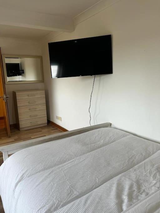 Quirky Studio Flat Selfcontained Londres Exterior foto